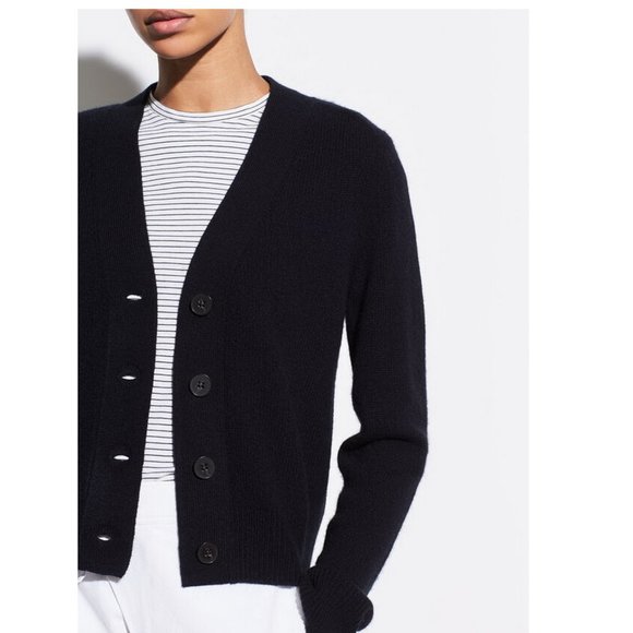 NWT VINCE Button Cashmere Cardigan Sweater - Picture 1 of 10